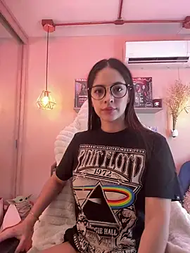 Zoe Bae online show from January 14, 2:50 am