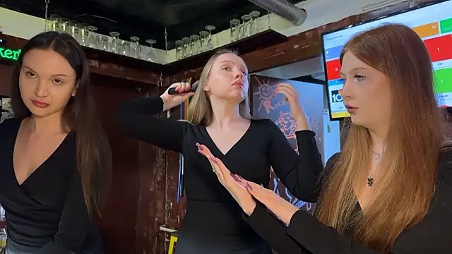 Snapshot of dirtypub chatting on March 15, 6:03 pm dirtypub online show from March 15, 6:03 pm