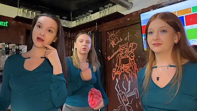 Snapshot of dirtypub chatting on March 16, 1:04 pm dirtypub online show from March 16, 1:04 pm