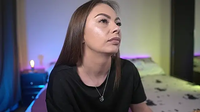 TiffanyPierce online show from February 8, 9:07 pm