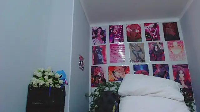 Snapshot of MikaMoonn chatting on February 8, 2:36 am MikaMoonn online show from February 8, 2:36 am