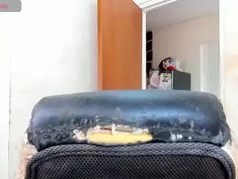 ebonnylatinx online show from January 18, 7:37 pm