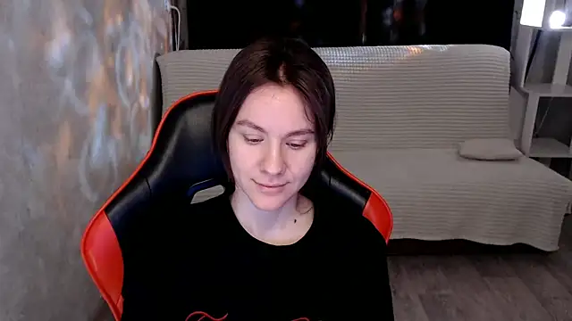 Snapshot of Mila_Jon chatting on December 1, 3:11 am Mila Jon online show from December 1, 3:11 am