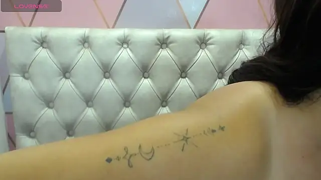 juliana diaz online show from March 15, 11:08 am