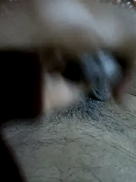 Snapshot of hq9870a chatting on January 30, 9:15 am hq9870a online show from January 30, 9:15 am