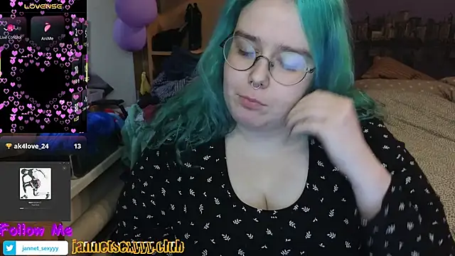 JannetPie online show from March 19, 4:13 pm