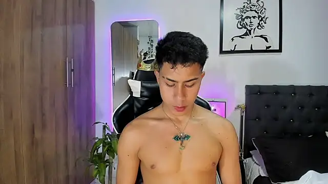 AlanNaughty online show from February 4, 11:42 pm