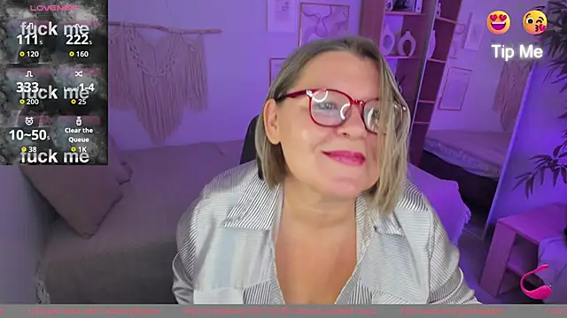 Shannonshine online show from October 18, 5:43 am