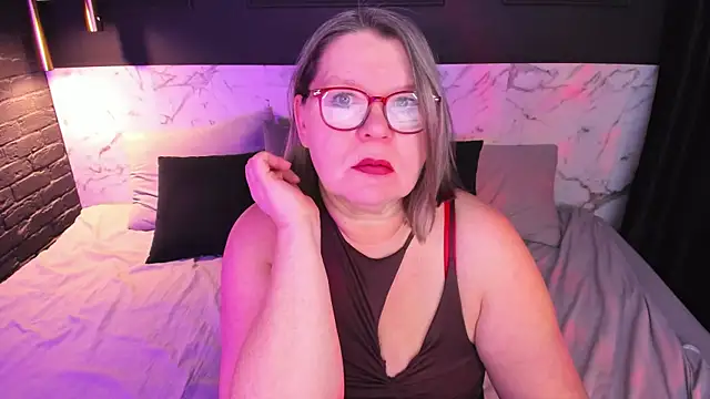 Shannonshine online show from December 16, 5:56 am