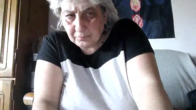 ExquisiteMature online show from May 5, 2:58 pm