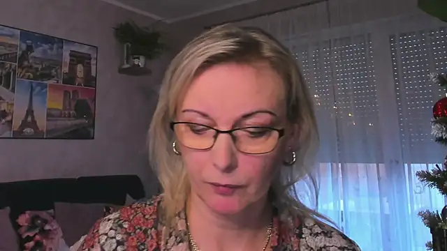 vanessa chat online show from January 9, 2:18 pm