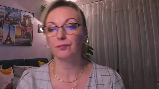 vanessa chat online show from February 26, 8:44 pm