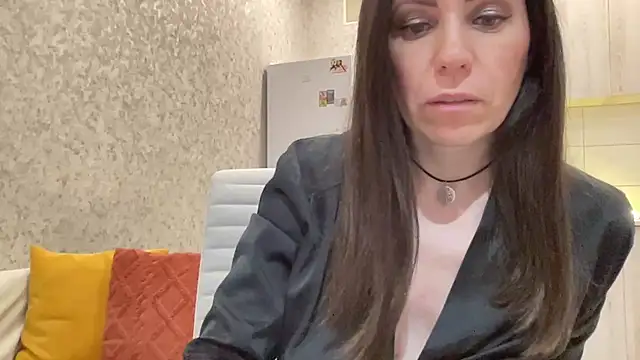 HotyWinter online show from January 10, 4:03 am