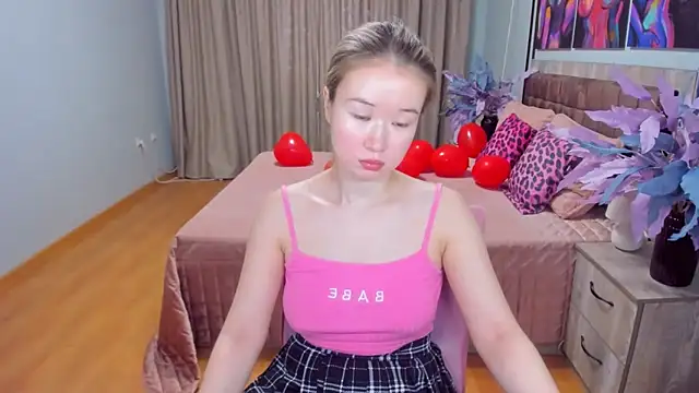 PollyOcean online show from February 17, 10:51 am