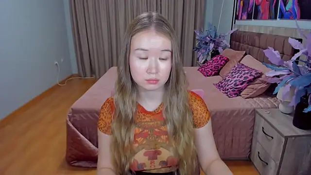 PollyOcean online show from March 4, 2:10 pm