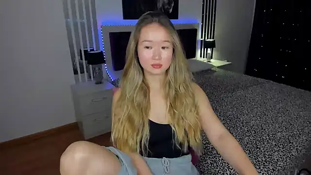 PollyOcean online show from September 16, 10:05 am