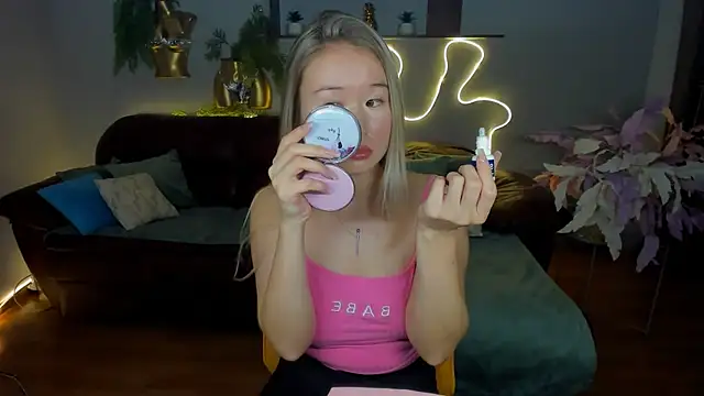 PollyOcean online show from September 18, 11:34 am