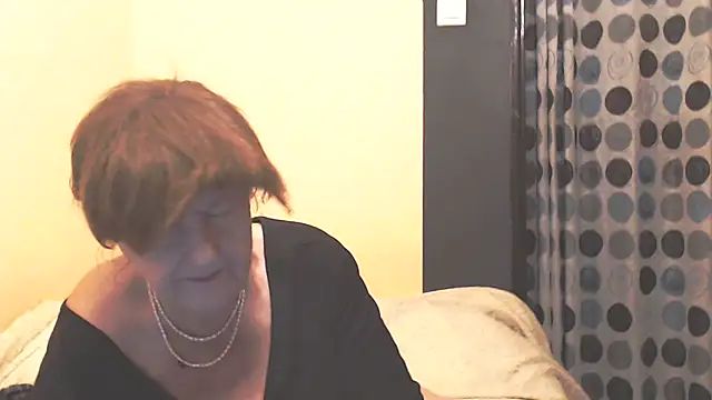 MioritaHard online show from December 3, 9:57 pm