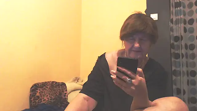 MioritaHard online show from April 14, 8:26 pm