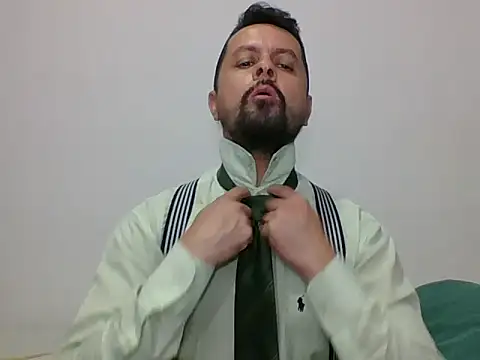 TRIISTAN KING10 online show from November 21, 8:18 pm