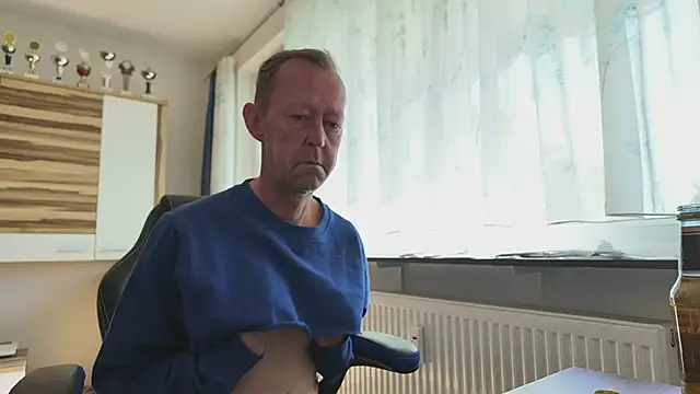 sissy501 online show from April 29, 2:43 pm