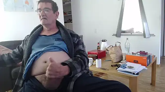 silvio-aus-luzern-CH online show from March 21, 7:57 am