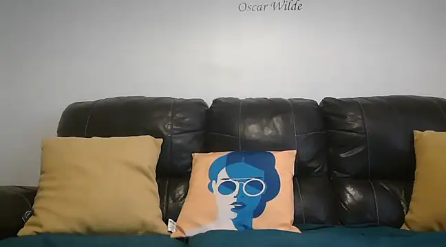 Snapshot of lilie69 chatting on January 13, 2:53 pm lilie69 online show from January 13, 2:53 pm