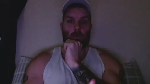 Snapshot of florida0217 chatting on December 18, 5:00 pm florida0217 online show from December 18, 5:00 pm