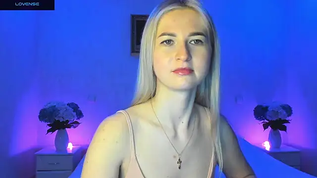 Snapshot of AnnaCarrera chatting on December 24, 11:22 pm AnnaCarrera online show from December 24, 11:22 pm