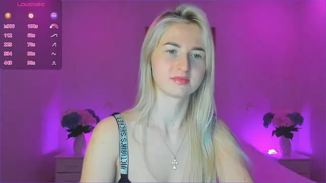 Snapshot of AnnaCarrera chatting on January 7, 1:17 am AnnaCarrera online show from January 7, 1:17 am