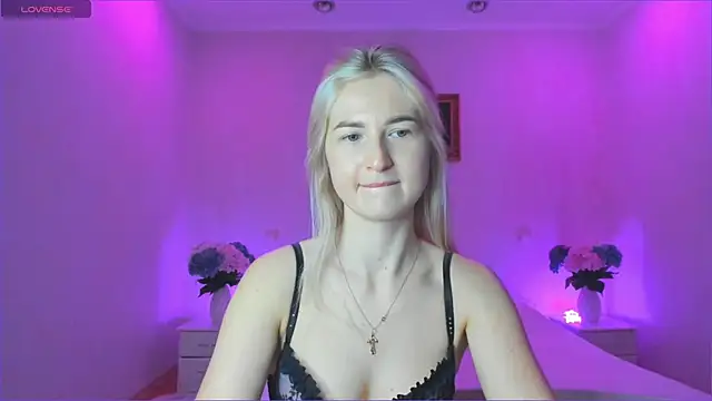 Snapshot of AnnaCarrera chatting on January 7, 10:30 pm AnnaCarrera online show from January 7, 10:30 pm