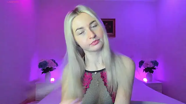 Snapshot of AnnaCarrera chatting on January 15, 9:09 pm AnnaCarrera online show from January 15, 9:09 pm