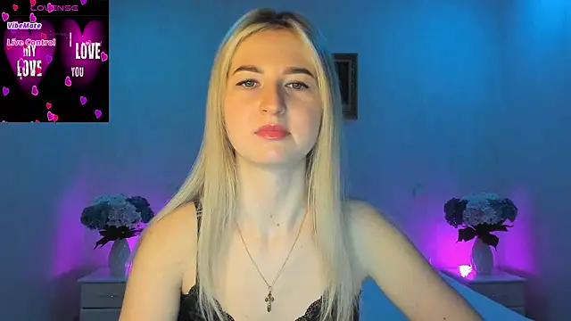 Snapshot of AnnaCarrera chatting on February 18, 5:31 pm AnnaCarrera online show from February 18, 5:31 pm