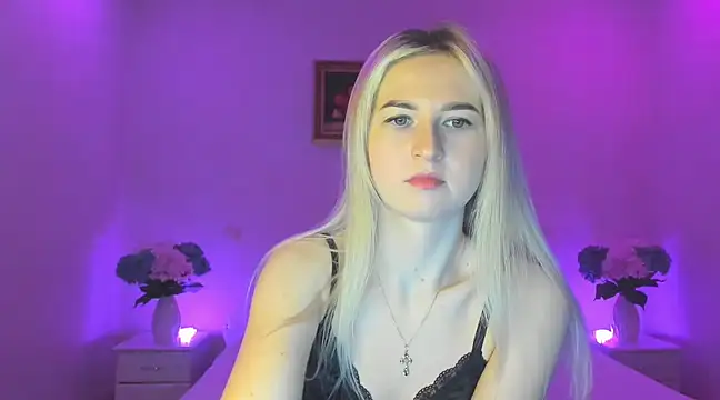 Snapshot of AnnaCarrera chatting on February 18, 9:31 pm AnnaCarrera online show from February 18, 9:31 pm