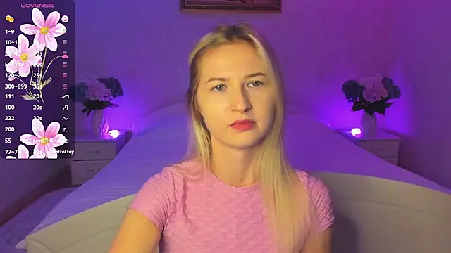 Snapshot of AnnaCarrera chatting on September 30, 6:24 pm AnnaCarrera online show from September 30, 6:24 pm