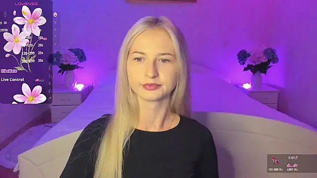 Snapshot of AnnaCarrera chatting on October 6, 7:11 pm AnnaCarrera online show from October 6, 7:11 pm