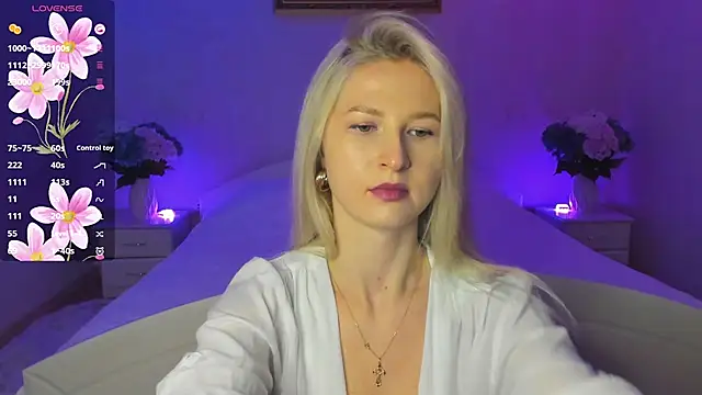 Snapshot of AnnaCarrera chatting on November 7, 9:26 pm AnnaCarrera online show from November 7, 9:26 pm