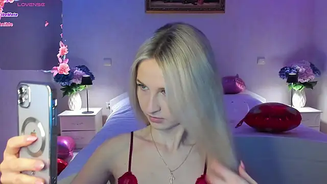 AnnaCarrera online show from February 14, 8:05 pm