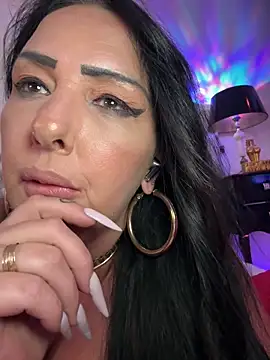 TiffanyRoxx online show from May 20, 10:05 pm