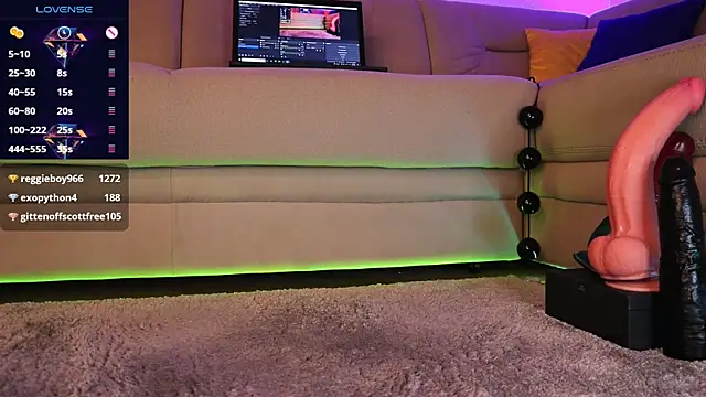 pawg queen online show from February 17, 3:04 am