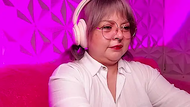 Satyn doll online show from October 30, 12:01 am