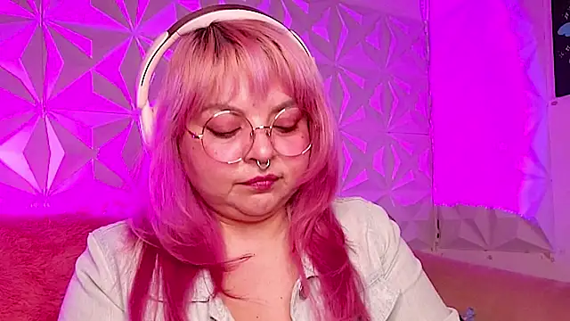 Satyn doll online show from February 22, 10:08 pm