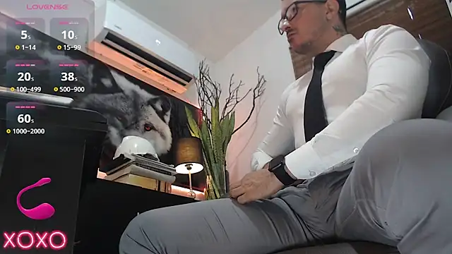 randyluke online show from December 2, 8:26 pm