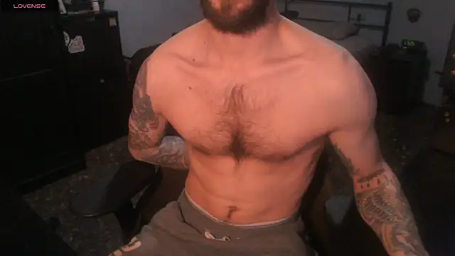 SexxxyLouis online show from November 27, 9:22 am