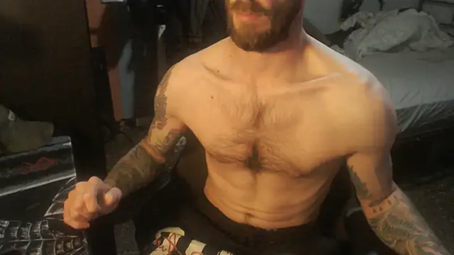 SexxxyLouis online show from April 20, 7:26 pm