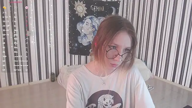 Snapshot of _Hanna_Moon_ chatting on September 13, 11:21 am Hanna Moon online show from September 13, 11:21 am