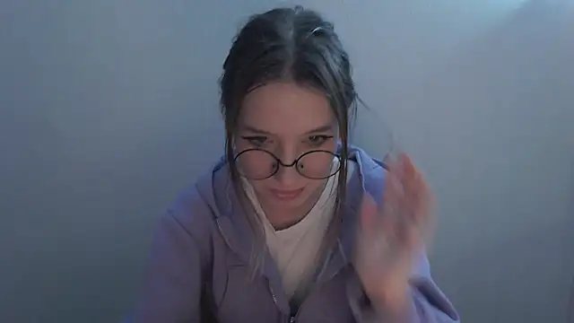  Hanna Moon  online show from December 18, 9:04 am