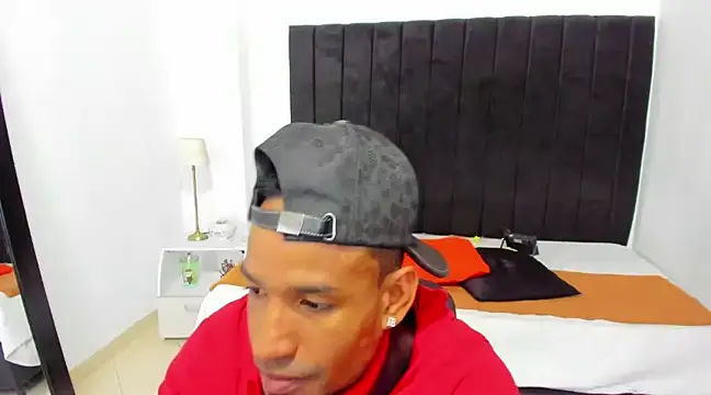 Snapshot of anhtony_wayans chatting on January 25, 8:10 pm anhtony wayans online show from January 25, 8:10 pm