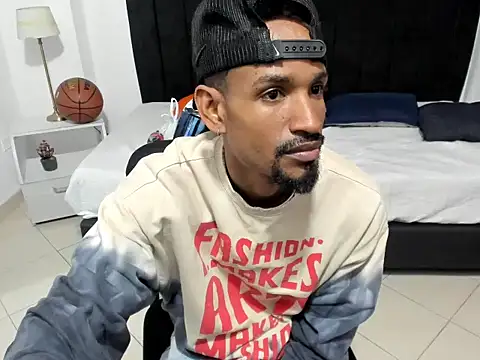 Snapshot of anhtony_wayans chatting on October 3, 12:29 am anhtony wayans online show from October 3, 12:29 am