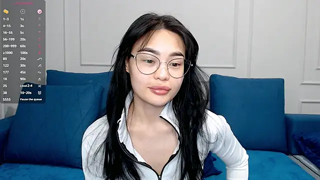 Snapshot of kwana_colada chatting on March 6, 3:13 pm kwana colada online show from March 6, 3:13 pm